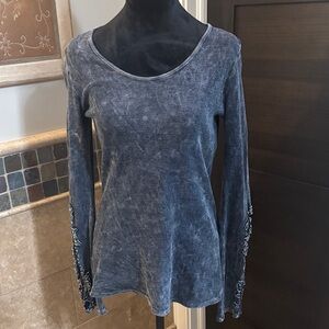 Elegant Gray Long Sleeve Top for Women